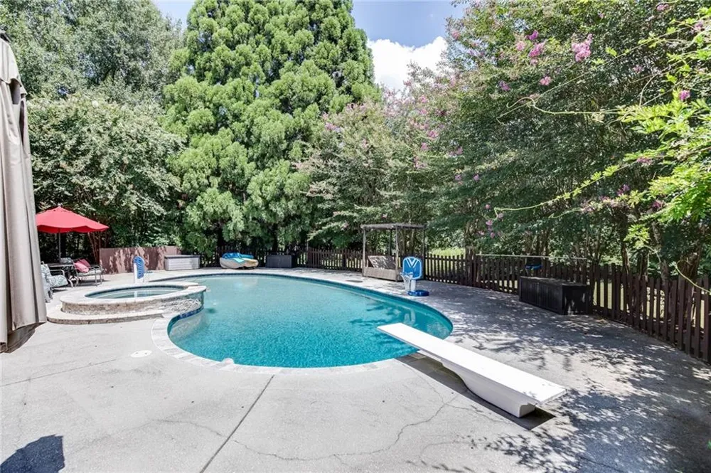 85 Tollwood Place Grayson, GA 30017