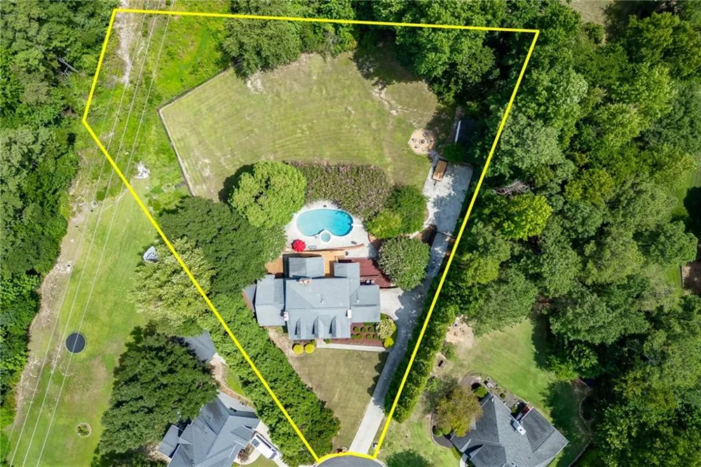 85 Tollwood Place Grayson, GA 30017