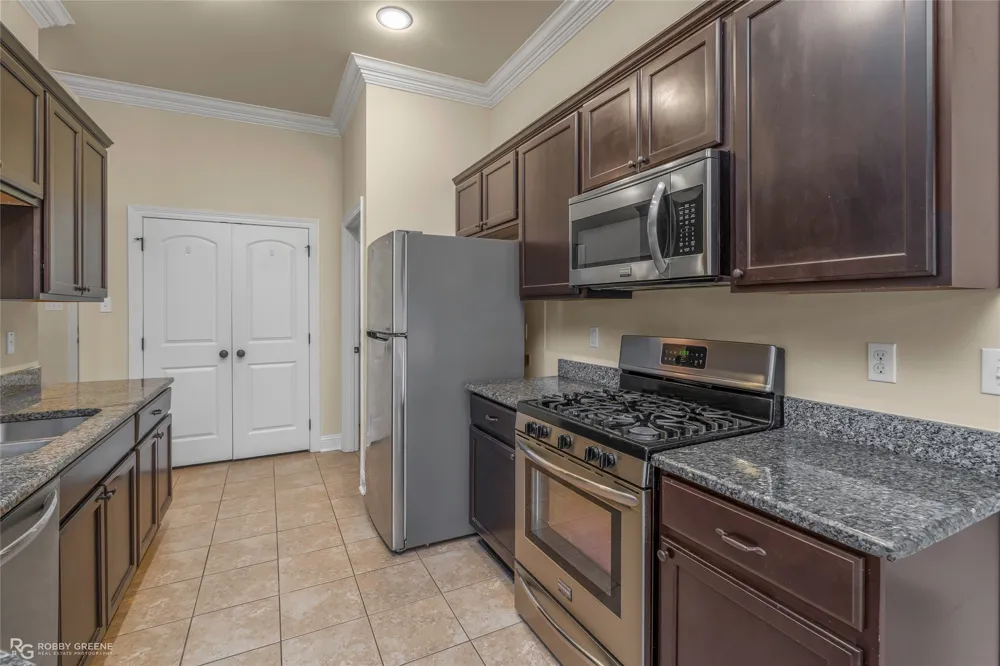 344 Camelback Drive Bossier City, LA 71111