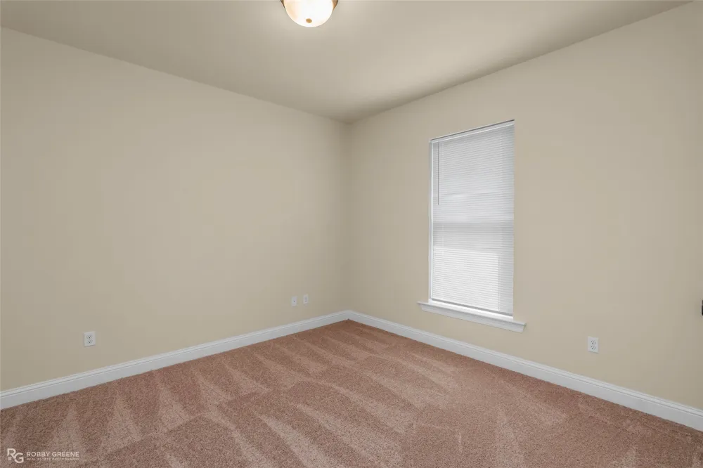 344 Camelback Drive Bossier City, LA 71111