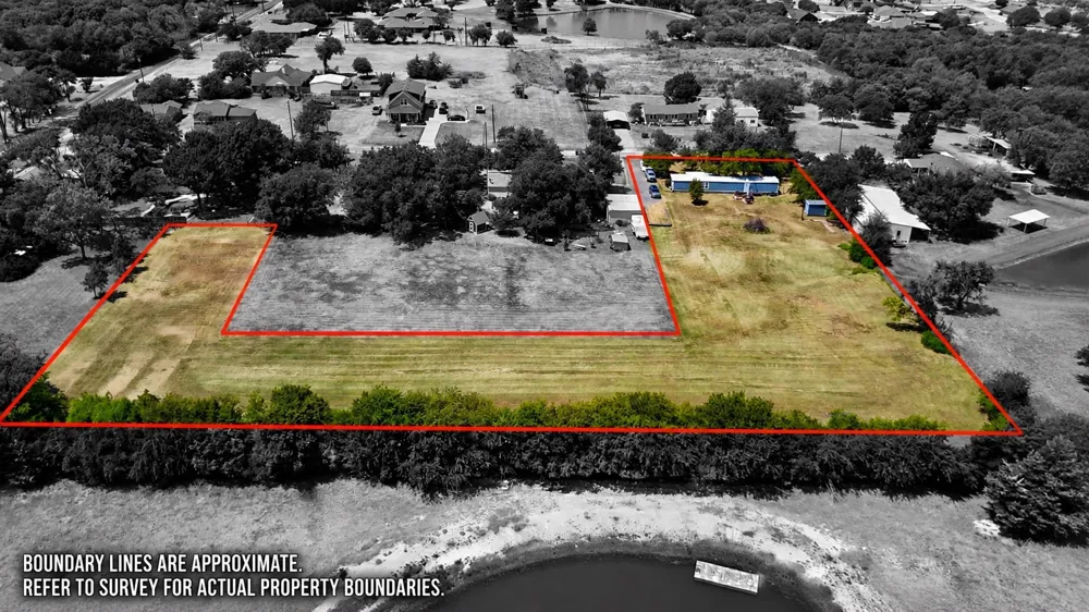 610 9th Street Gunter, TX 75058