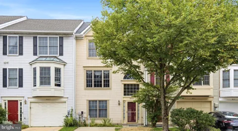 8609 WOODLAND MANOR DRIVE