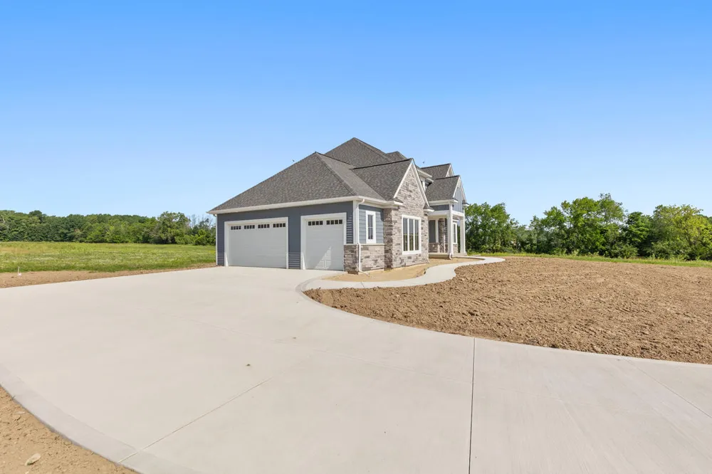 3321 Hideaway Drive SE Caledonia, MI 49316