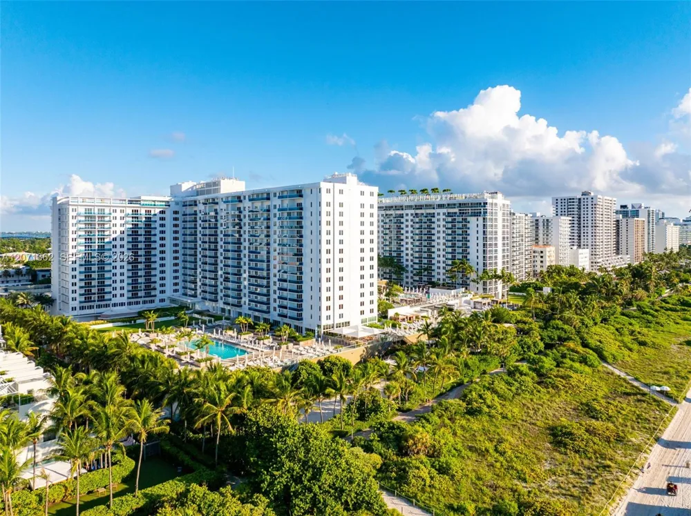 2301 collins ave #931 Miami Beach, FL 33139