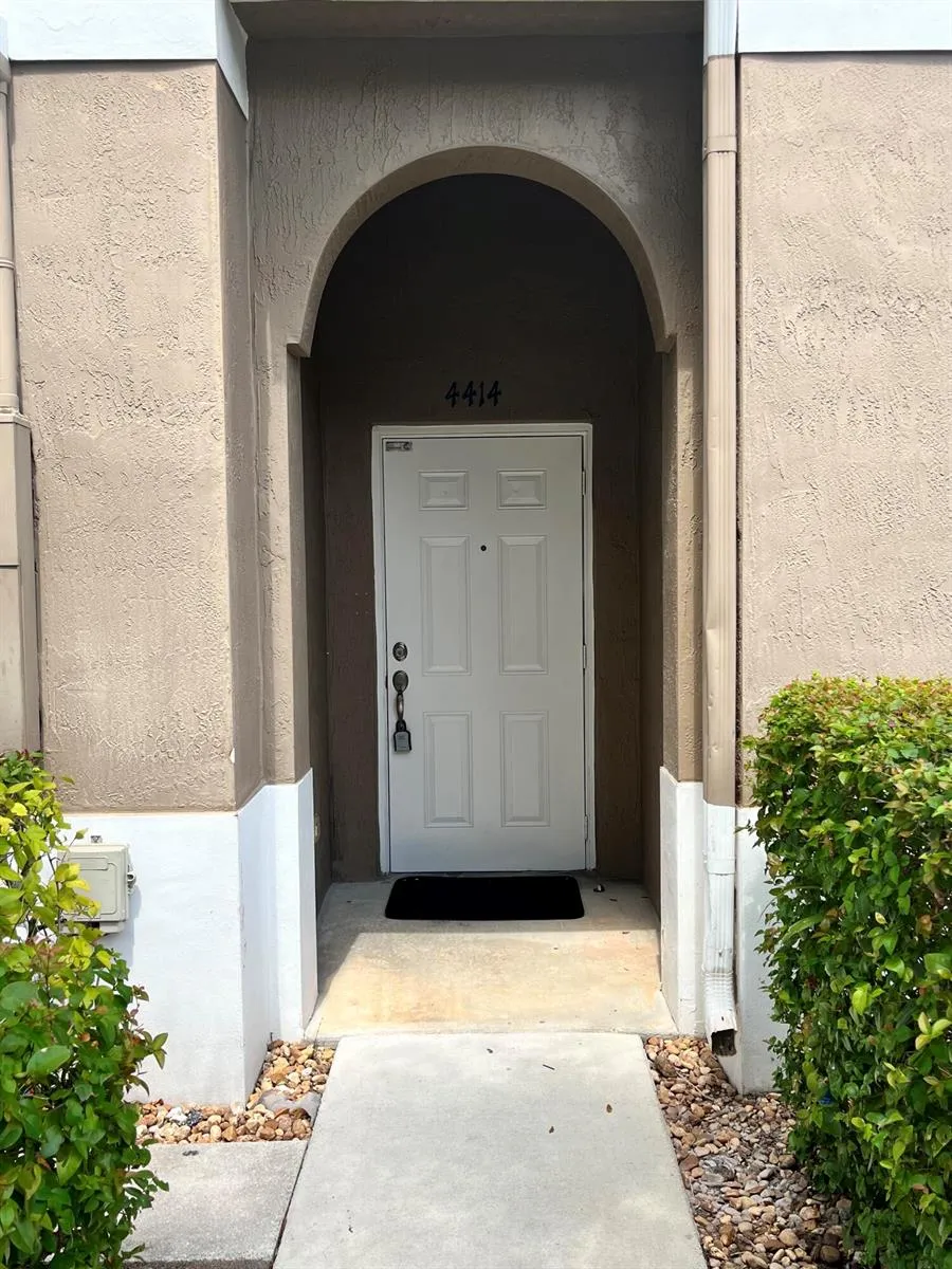 4414 WOODLAND CIRCLE Tamarac, FL 33319