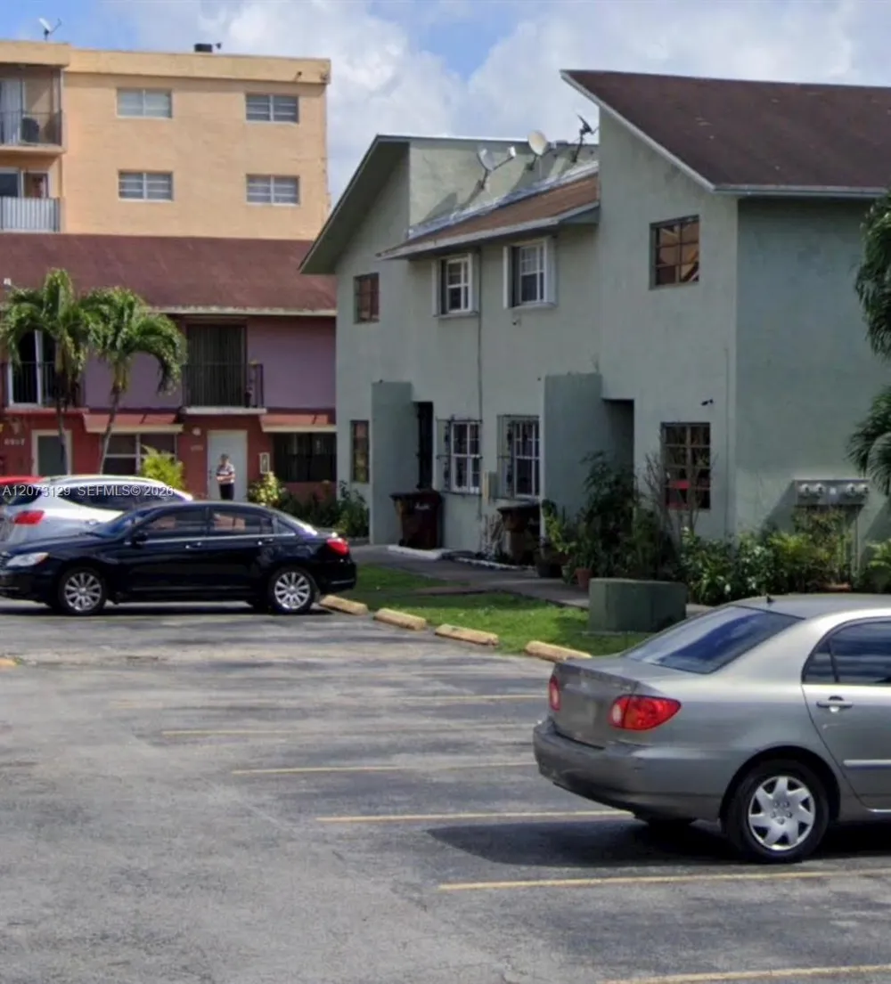 6941 W 7th Ave #10 Hialeah, FL 33014