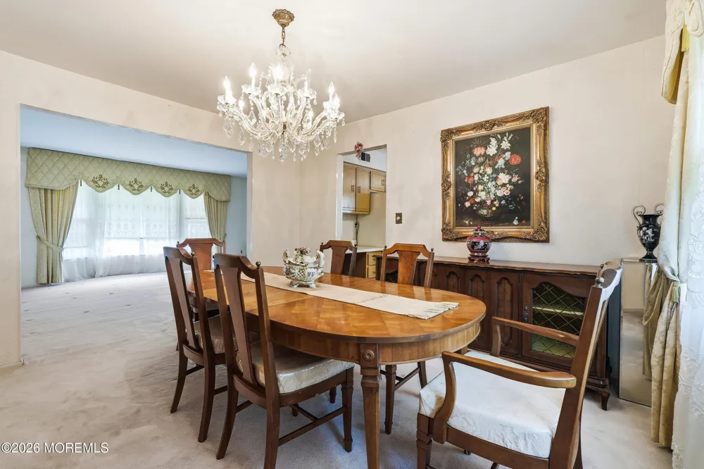 27 Stonehenge Drive Ocean, NJ 07712