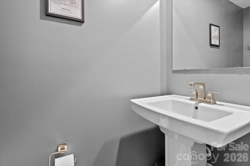 3037 Beeler Lane Charlotte, NC 28208