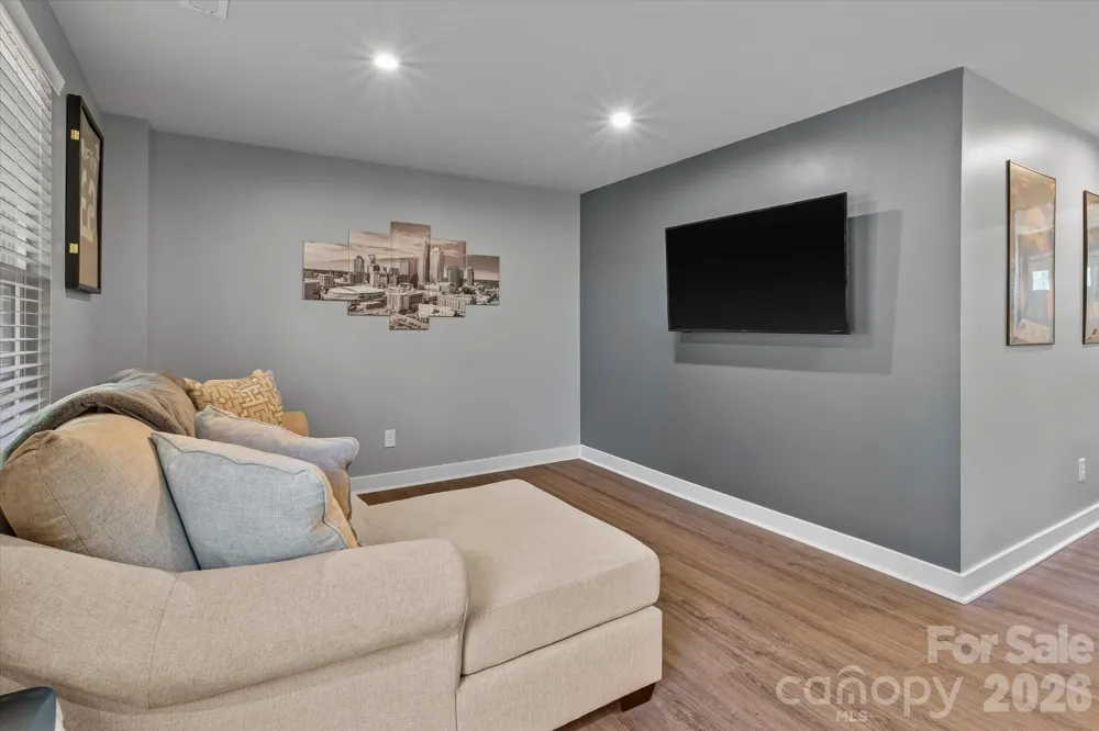 3037 Beeler Lane Charlotte, NC 28208