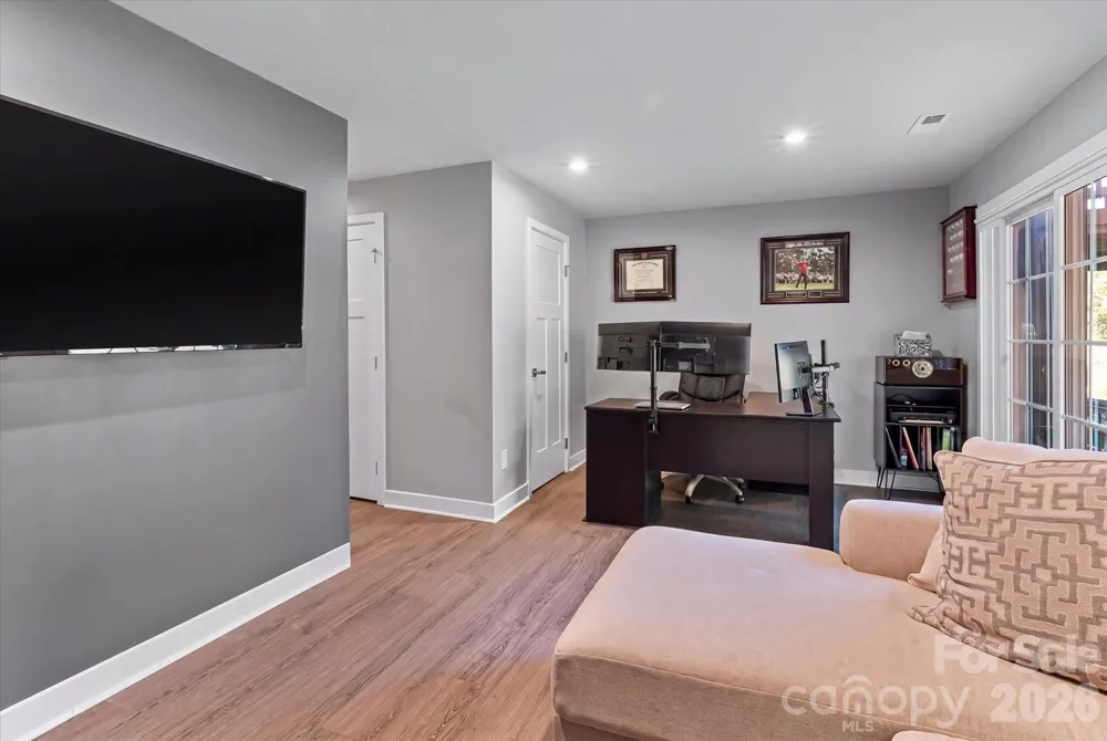 3037 Beeler Lane Charlotte, NC 28208