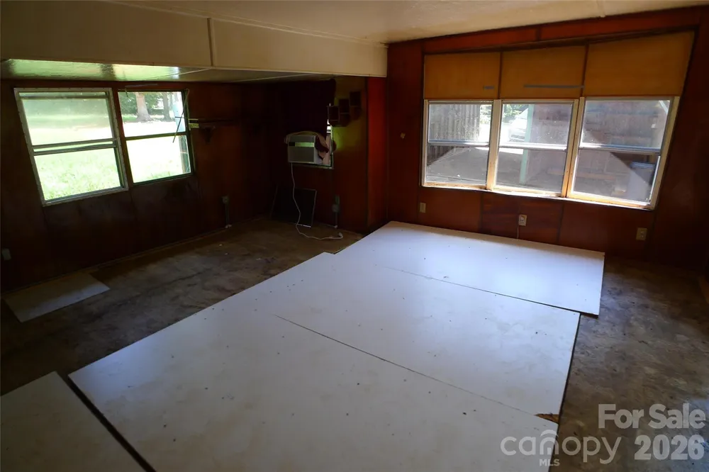 162 Oak Tree Drive Mocksville, NC 27028