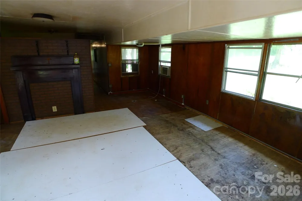 162 Oak Tree Drive Mocksville, NC 27028