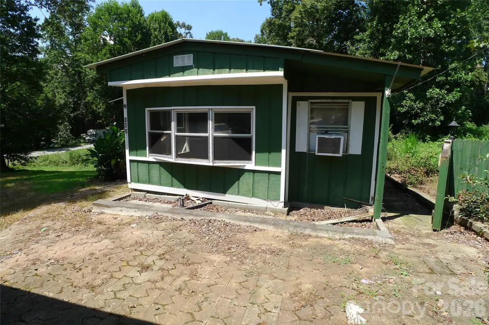 162 Oak Tree Drive Mocksville, NC 27028