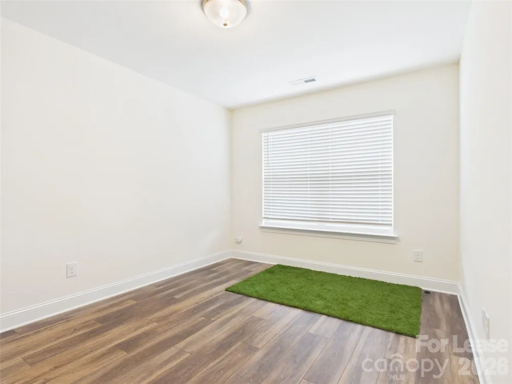3944 Fadden Street Harrisburg, NC 28075
