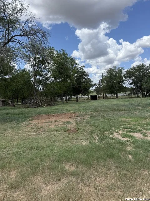 1205 El Paso