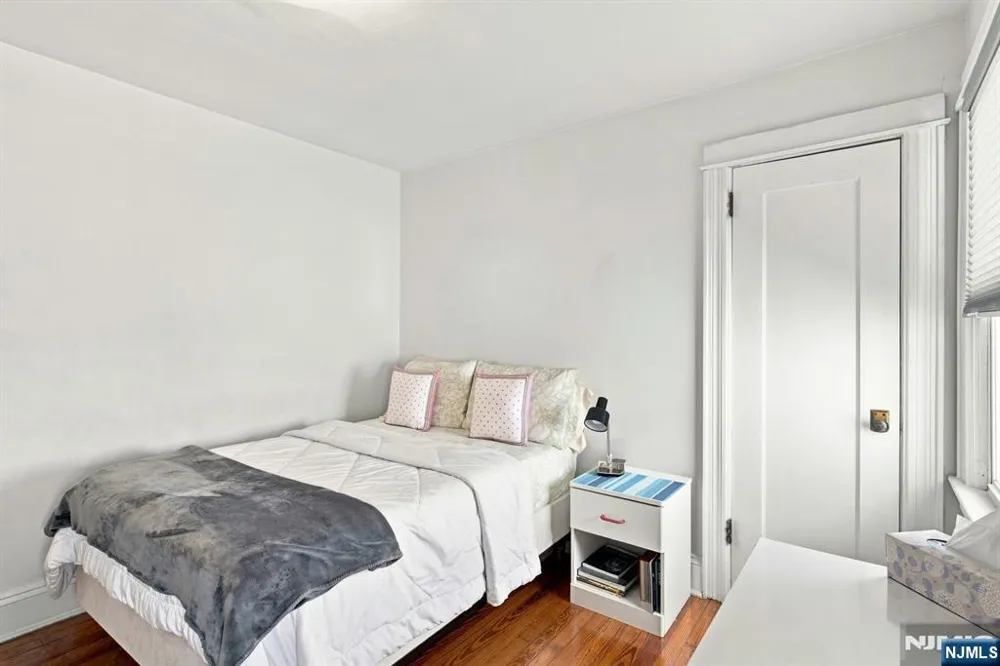 1512 80th Street North Bergen, NJ 07047