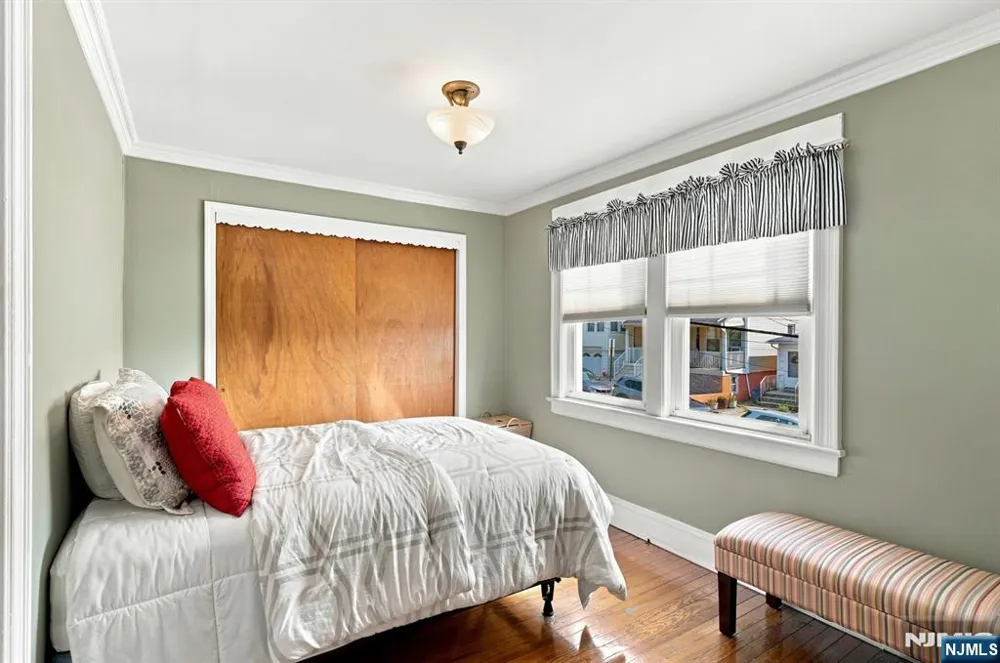 1512 80th Street North Bergen, NJ 07047
