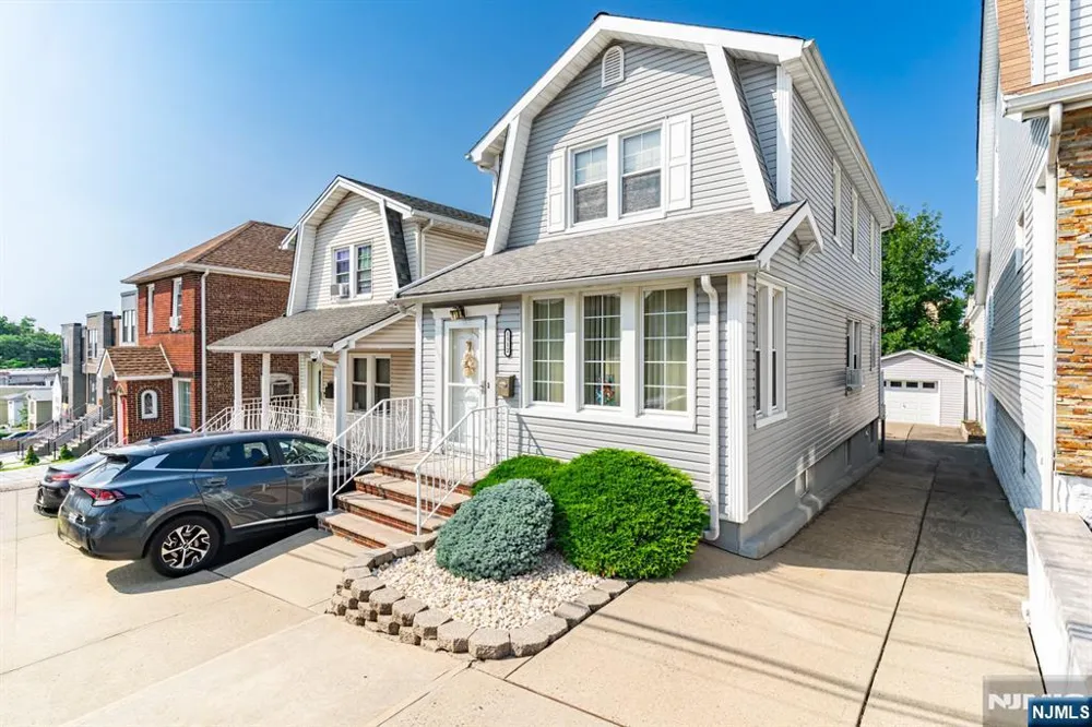 1512 80th Street North Bergen, NJ 07047