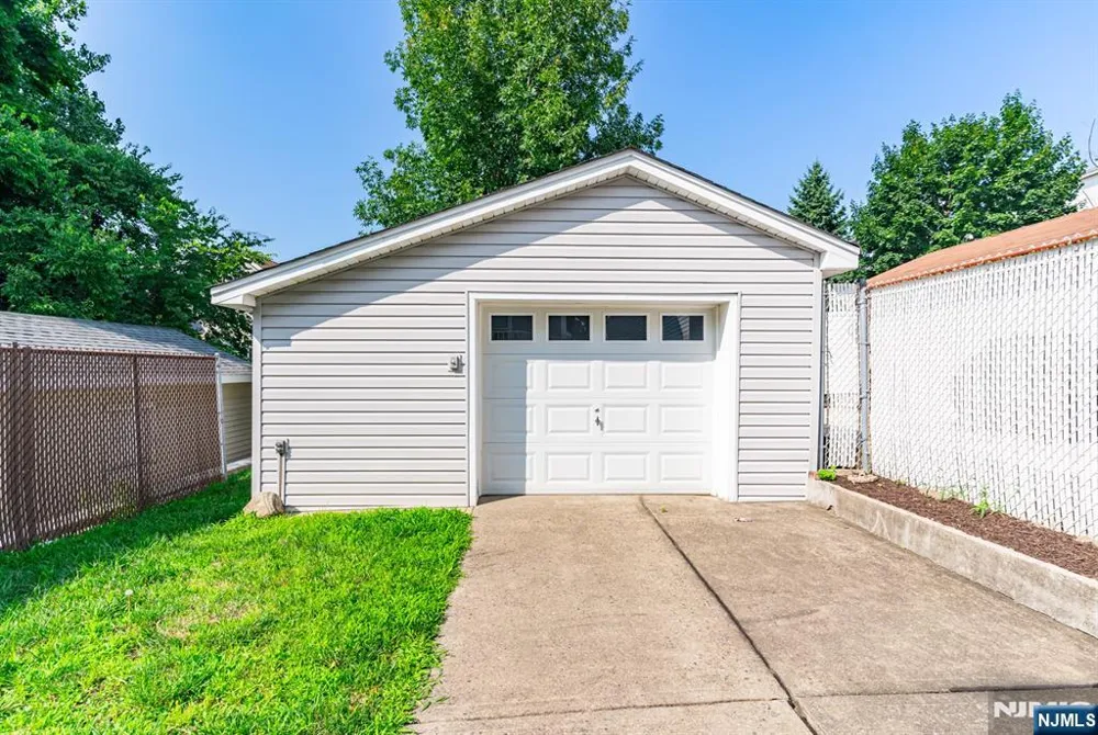 1512 80th Street North Bergen, NJ 07047