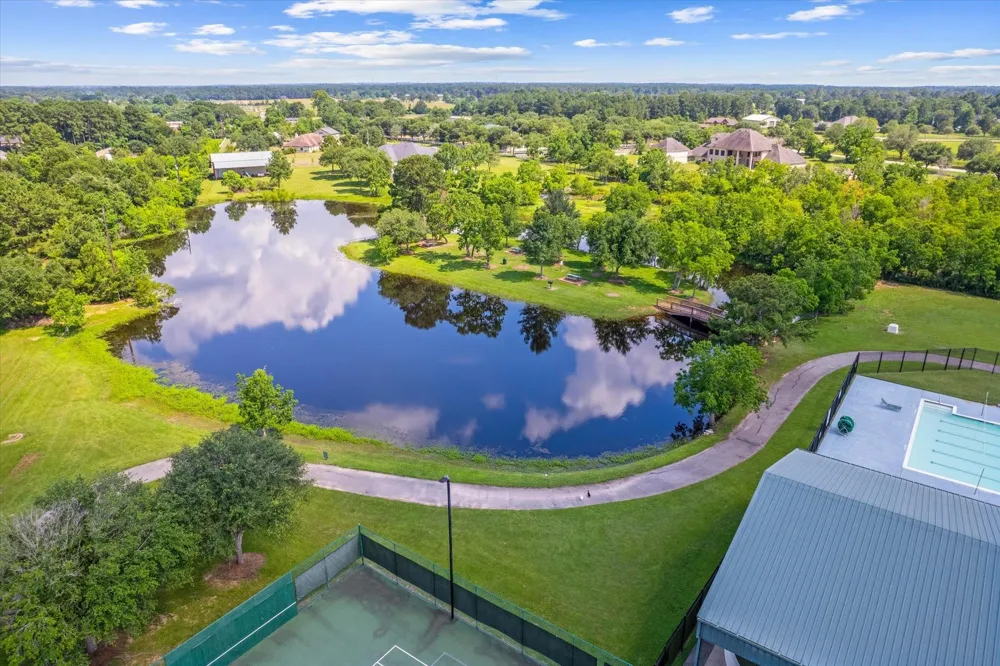 28712 Beth Marie Magnolia, TX 77355