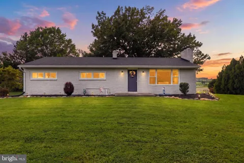 557 CHESTNUT HILL ROAD