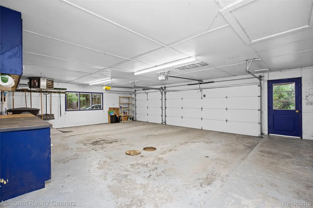 20173 W Whipple Drive Northville Township, MI 48167
