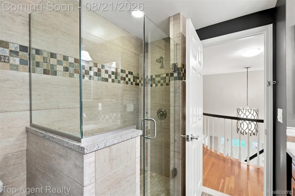 412 Streamview Court Rochester Hills City, MI 48309