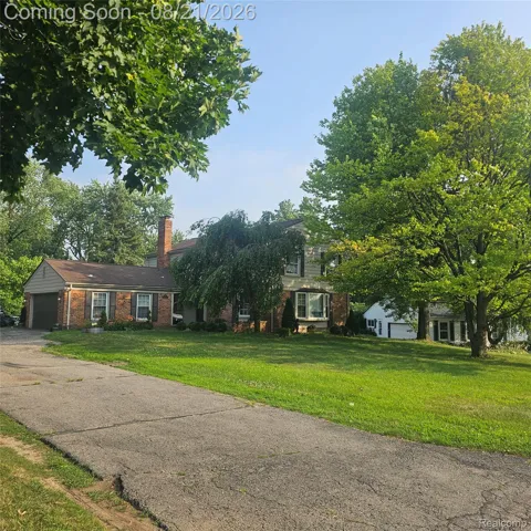 716 Weybridge Drive