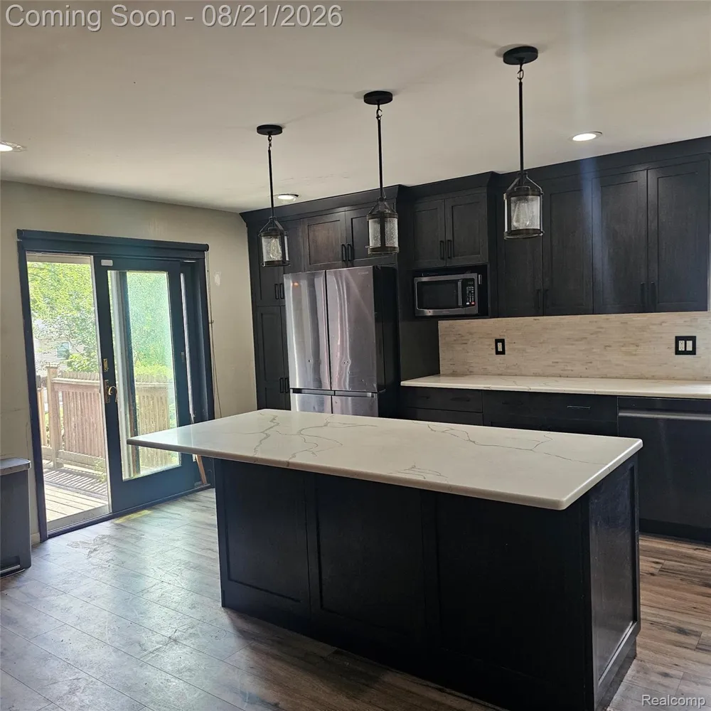 716 Weybridge Drive Bloomfield Hills City, MI 48304