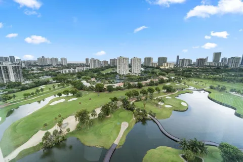 20379 W Country Club Dr #2433