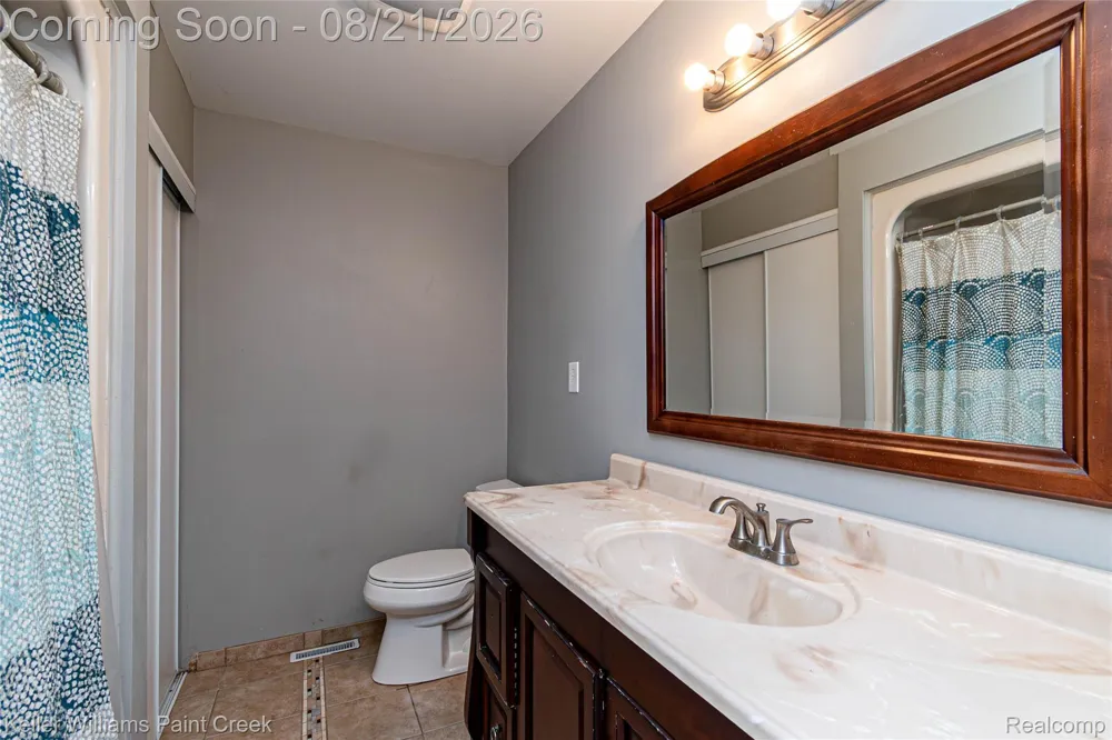 55640 Jewell Road Shelby Charter Township, MI 48315