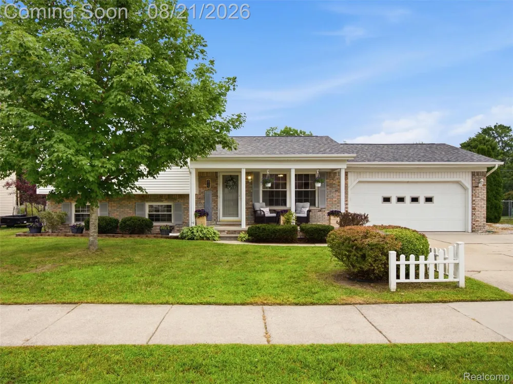 815 Montana Street Marysville City, MI 48040