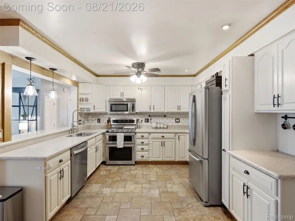 815 Montana Street Marysville City, MI 48040
