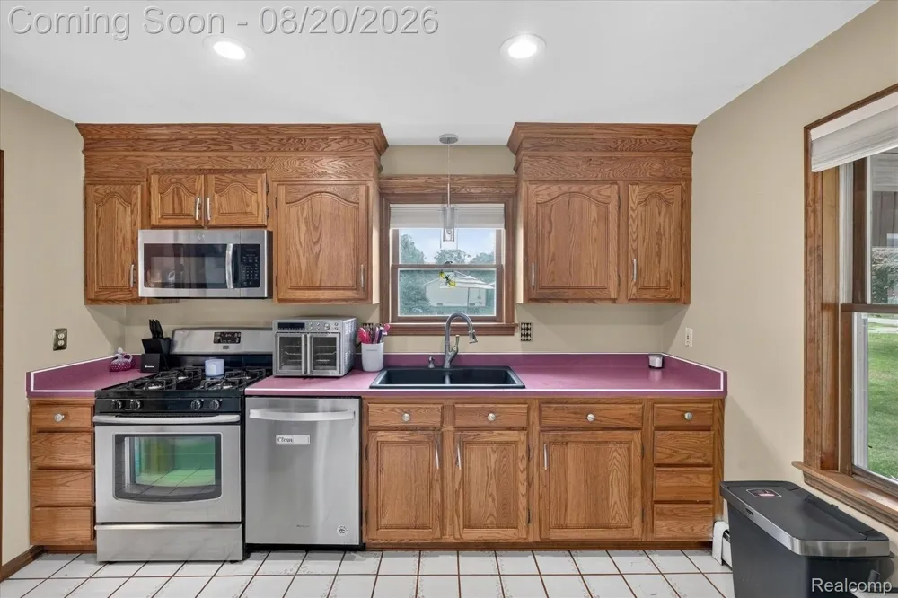 5219 E Carpenter Road Genesee Charter Township, MI 48506