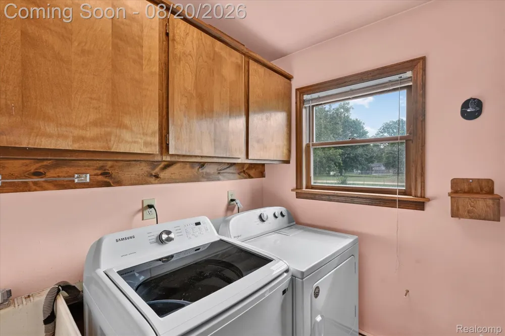 5219 E Carpenter Road Genesee Charter Township, MI 48506