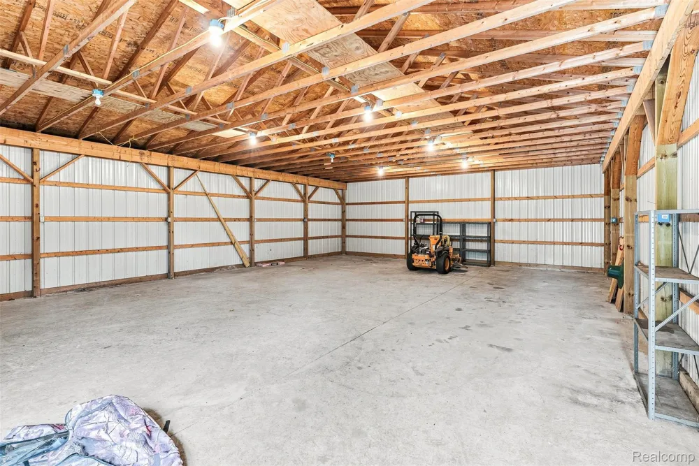 5880 Sawmill Lake Road Brandon Charter Township, MI 48462