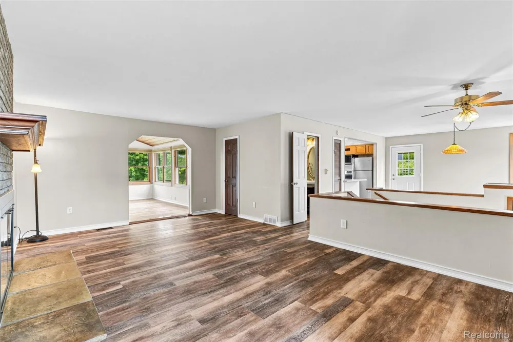 5880 Sawmill Lake Road Brandon Charter Township, MI 48462