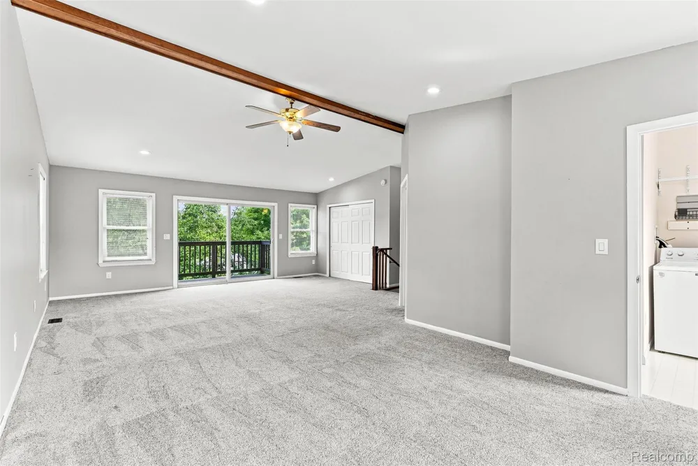 5880 Sawmill Lake Road Brandon Charter Township, MI 48462