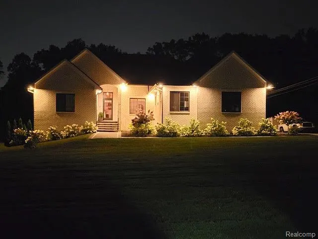 39 Stark Road Rochester Hills City, MI 48307