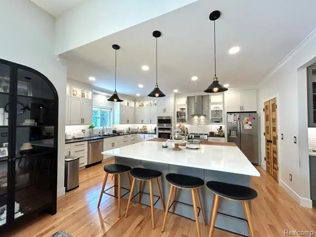 39 Stark Road Rochester Hills City, MI 48307