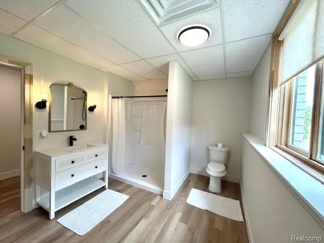 39 Stark Road Rochester Hills City, MI 48307