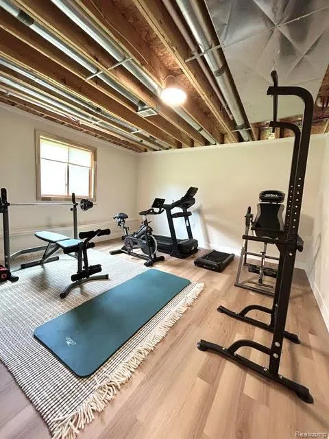 39 Stark Road Rochester Hills City, MI 48307