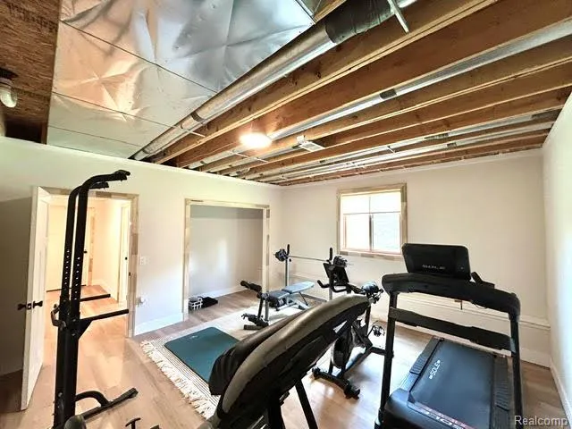 39 Stark Road Rochester Hills City, MI 48307