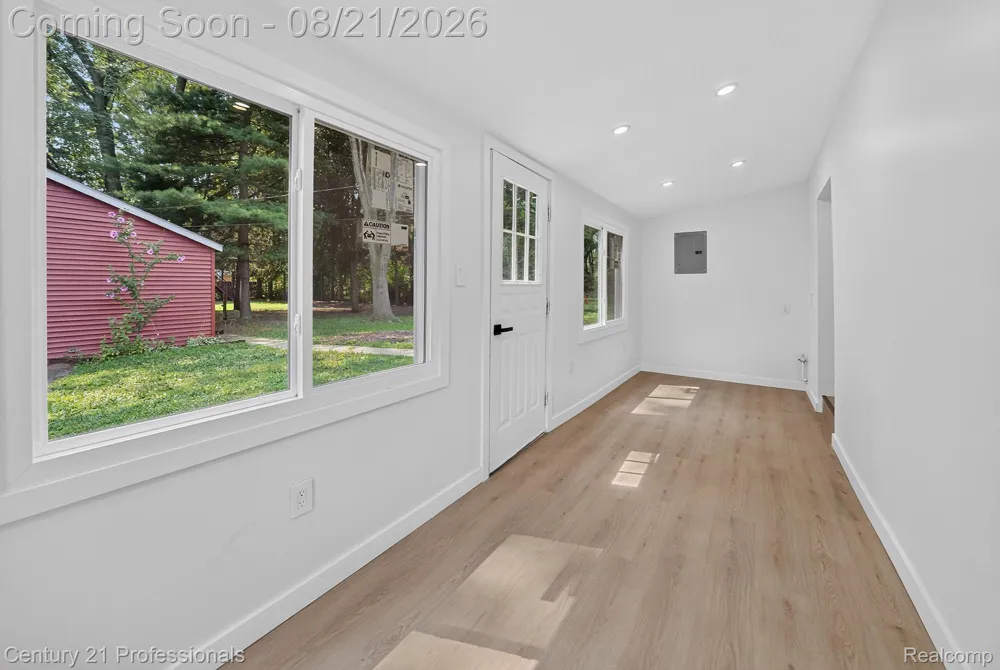 5000 Robert Street Shelby Charter Township, MI 48316