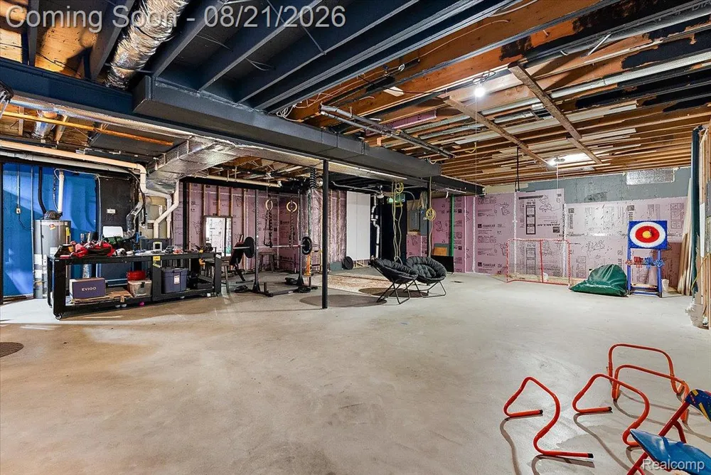 587 Bay Pointe Drive Oxford Village, MI 48371