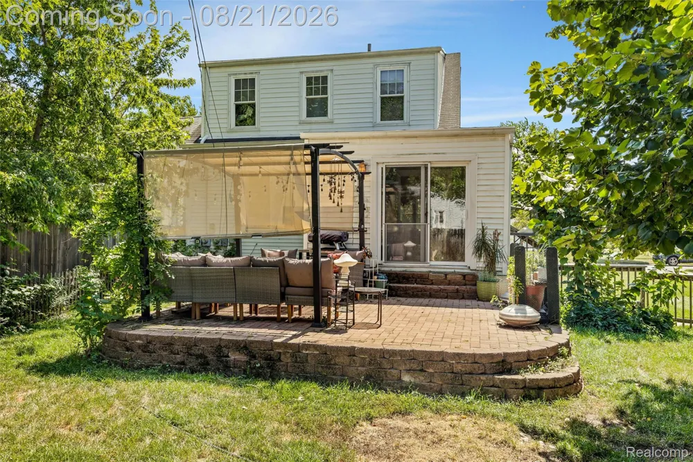 731 Spencer Street Ferndale City, MI 48220