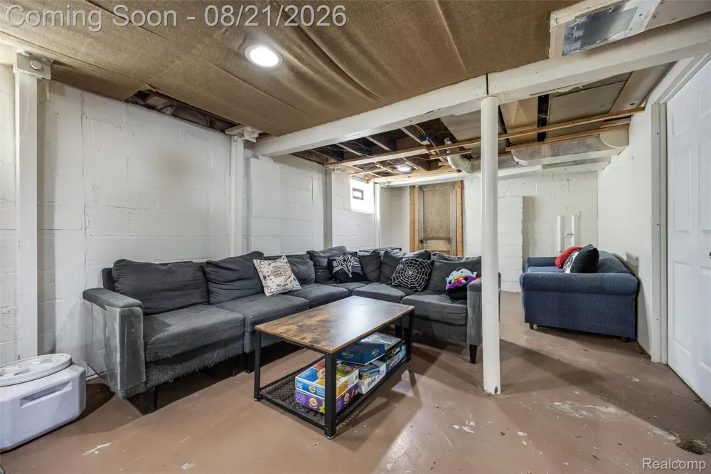 731 Spencer Street Ferndale City, MI 48220