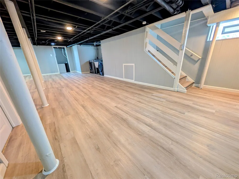 312 MCKINLEY AVENUE Grosse Pointe Farms City, MI 48236