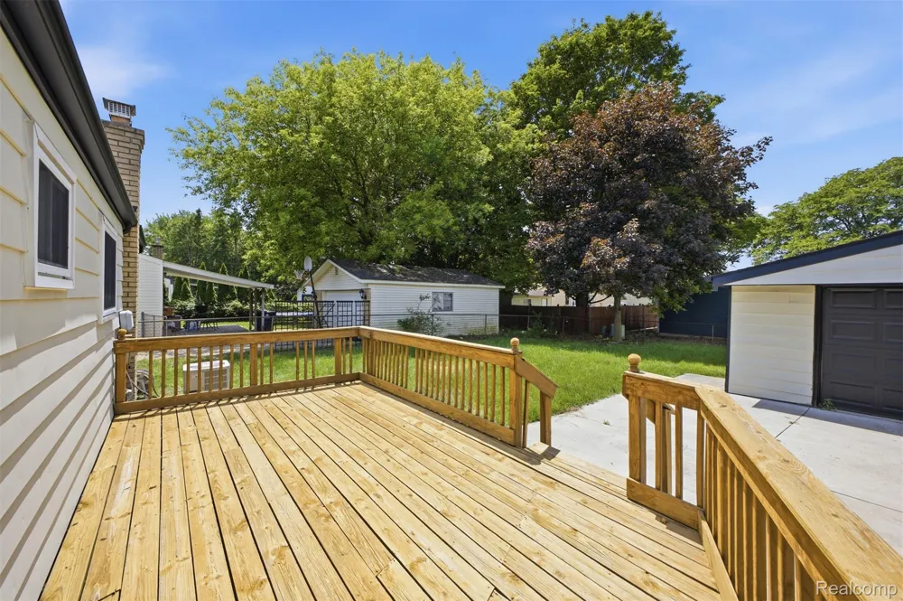 1260 S John Hix Street Westland City, MI 48186