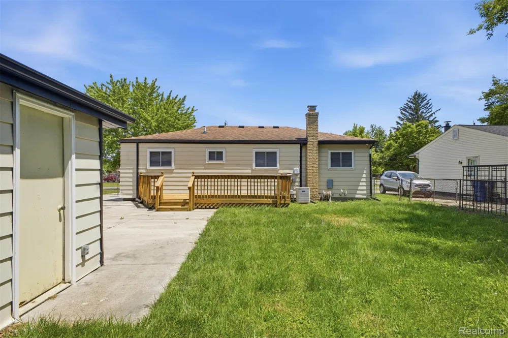 1260 S John Hix Street Westland City, MI 48186